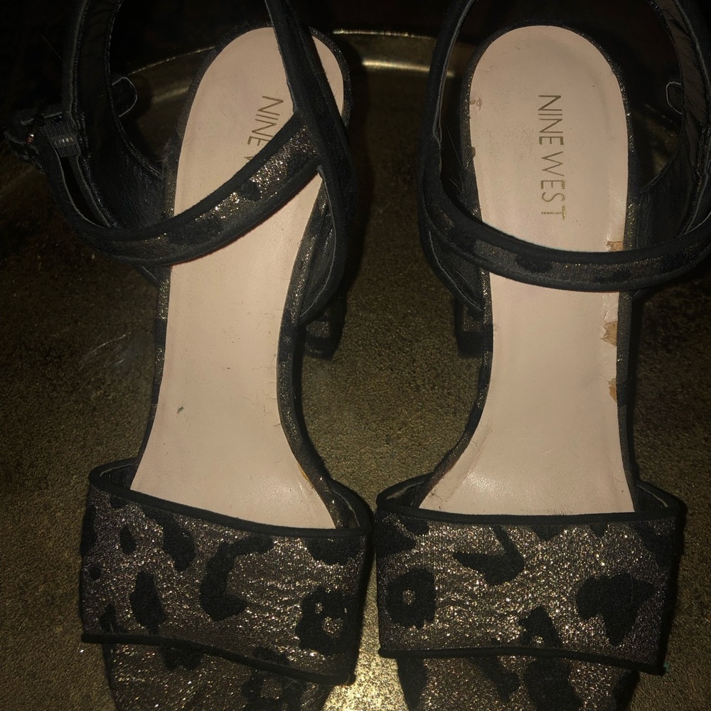 Nine West Black and Gold Heels